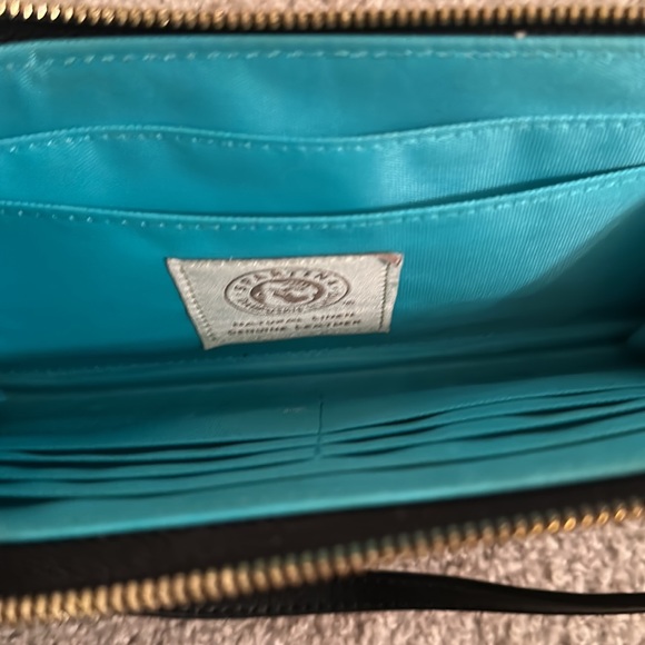 Spartina Gorgeous Wristlet - Picture 5 of 5
